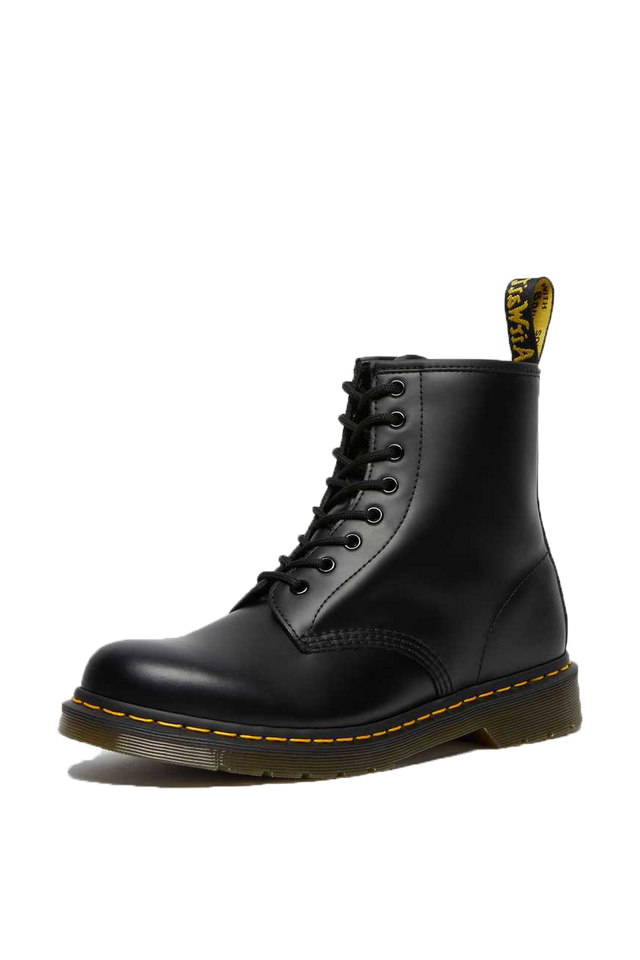 Dr martens sales boots matte black
